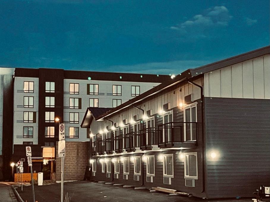 Econo Lodge City Centre Inn Prince George Esterno foto