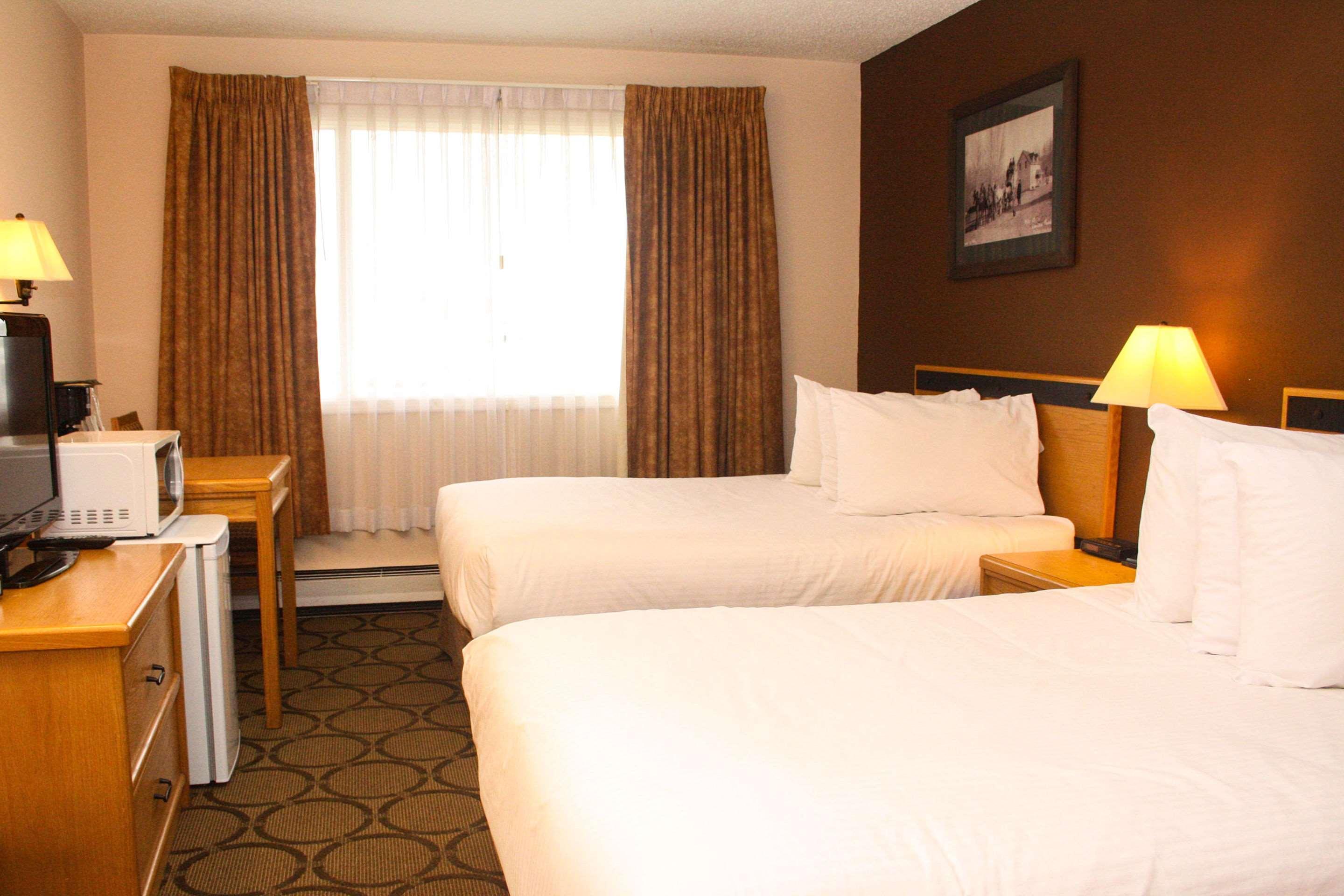 Econo Lodge City Centre Inn Prince George Esterno foto