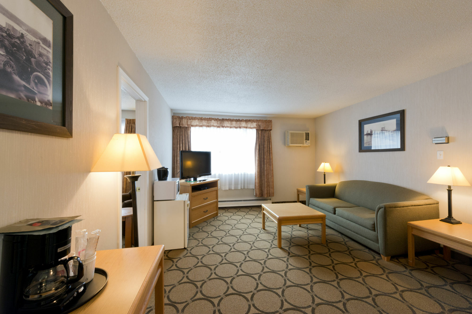Econo Lodge City Centre Inn Prince George Esterno foto