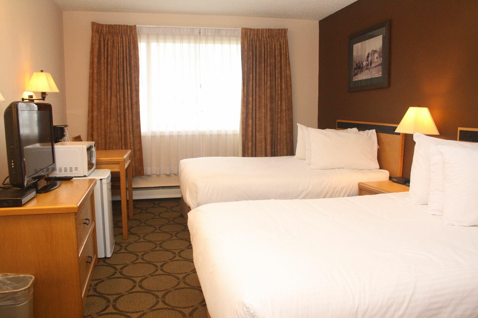 Econo Lodge City Centre Inn Prince George Esterno foto